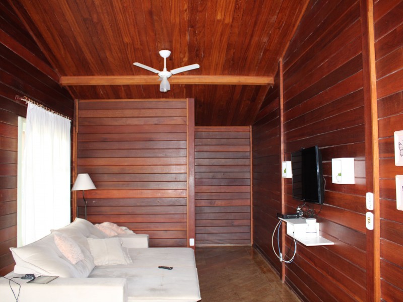 IMÓVEL CONDOMINIO FECHADO