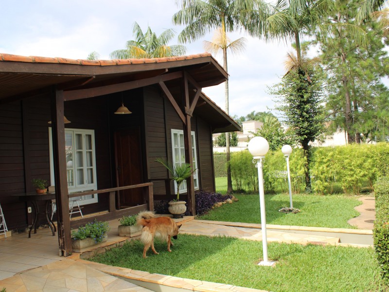 IMÓVEL CONDOMINIO FECHADO