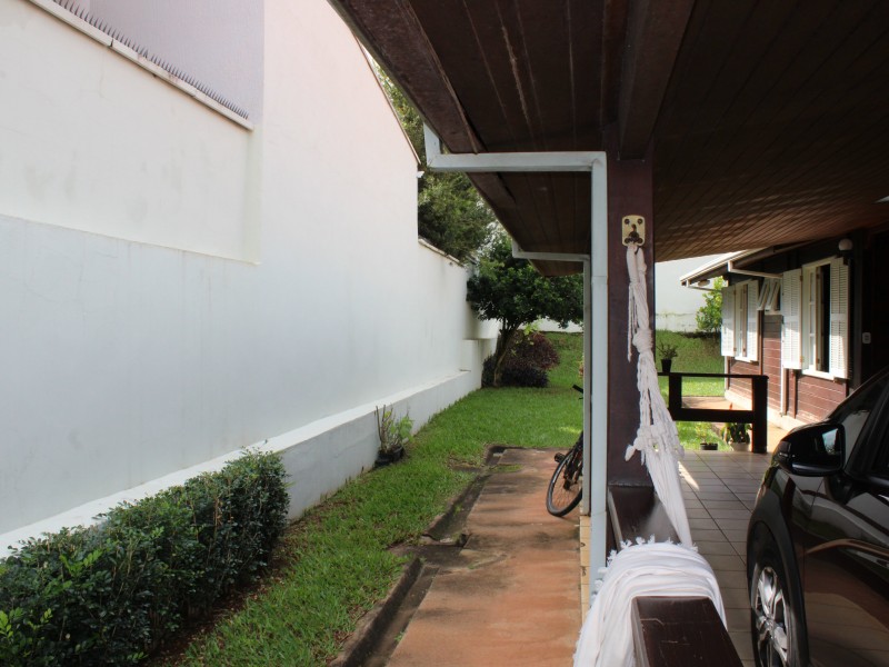 IMÓVEL CONDOMINIO FECHADO