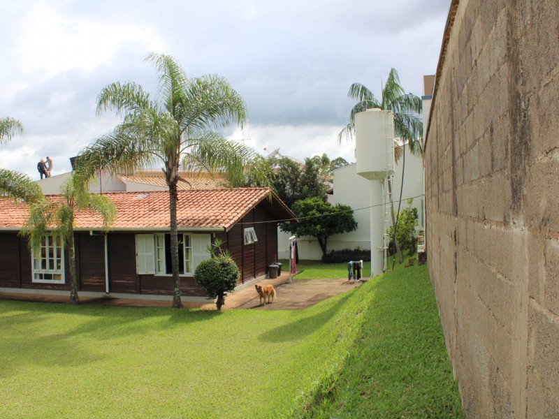 IMÓVEL CONDOMINIO FECHADO