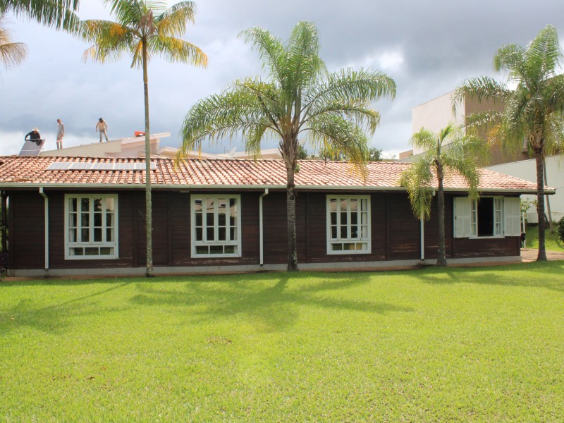 IMÓVEL CONDOMINIO FECHADO