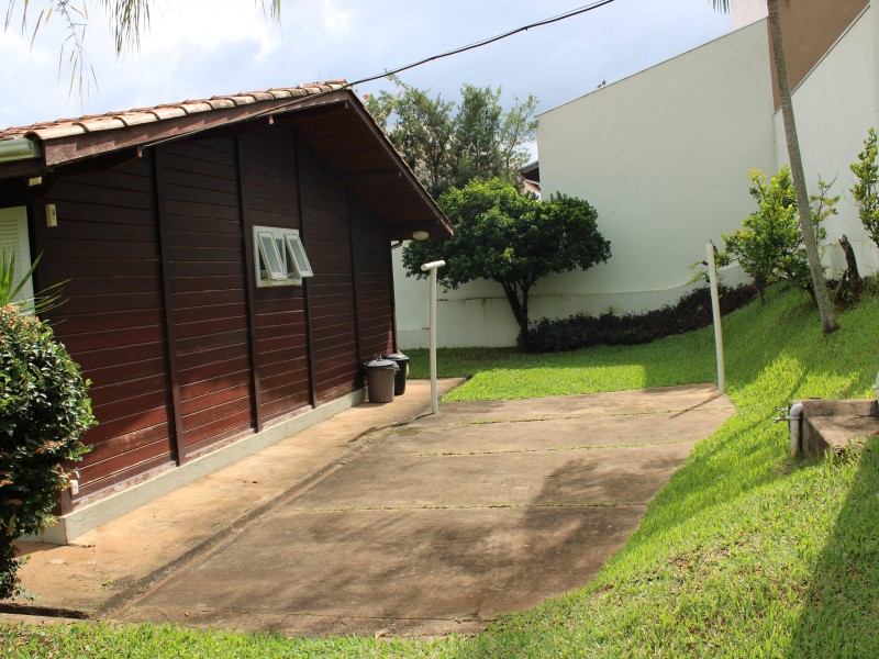 IMÓVEL CONDOMINIO FECHADO