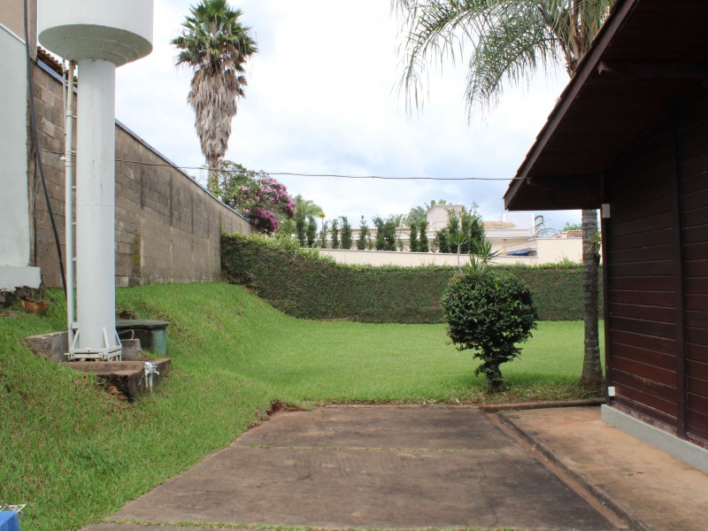 IMÓVEL CONDOMINIO FECHADO